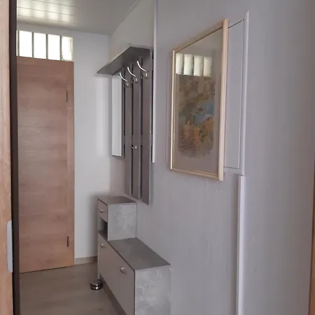 Apartamento Schoenes, Modernes Mit Balkon